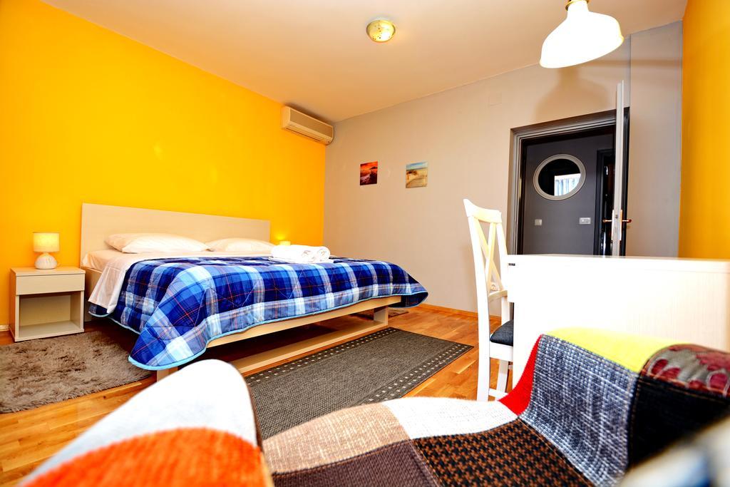 Luxury Kadena Bed & Breakfast