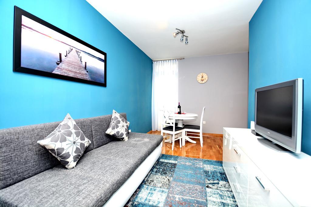 Luxury Kadena Bed & Breakfast