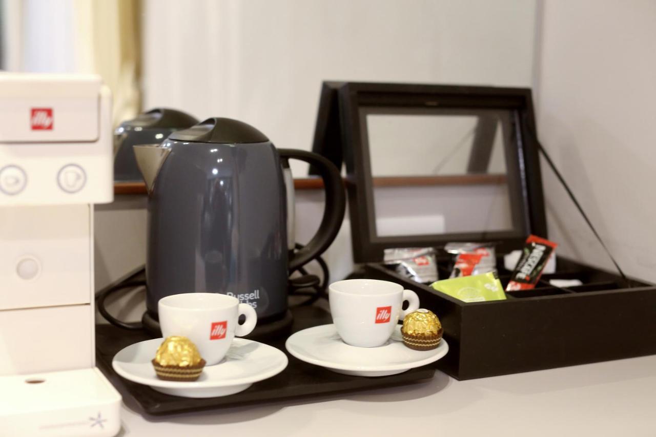 Bed & Breakfast Luxury Kadena 4*